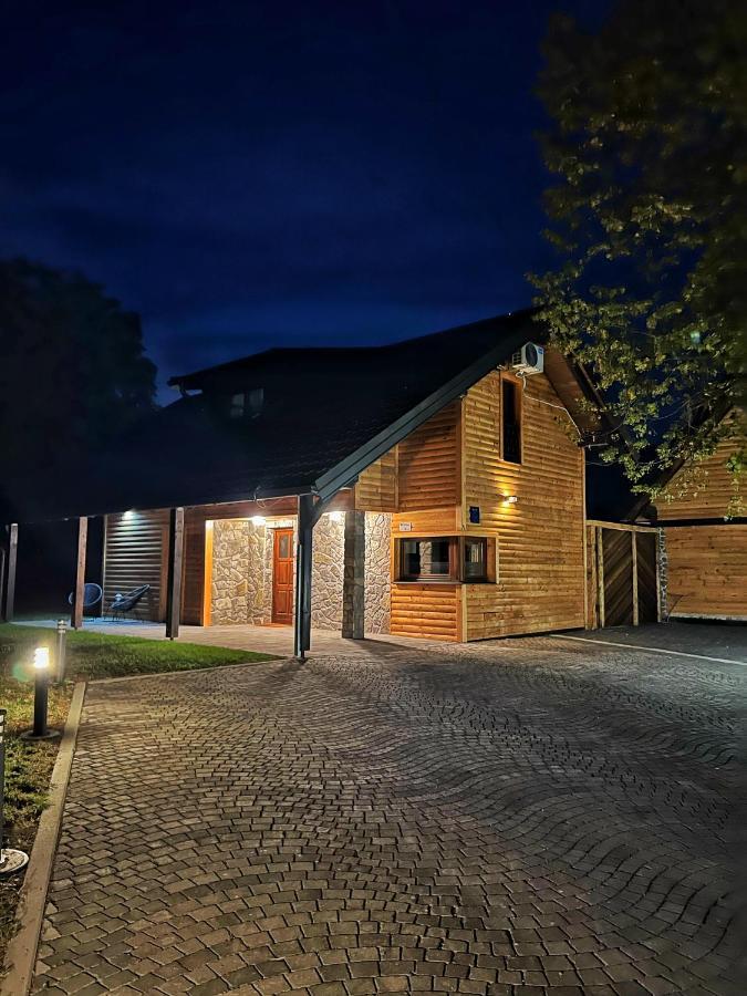 Senjska Villa Josipdol Eksteriør bilde